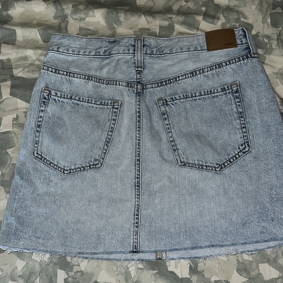 Cute light-wash high-rise denim skirt - Picture 2 of 2